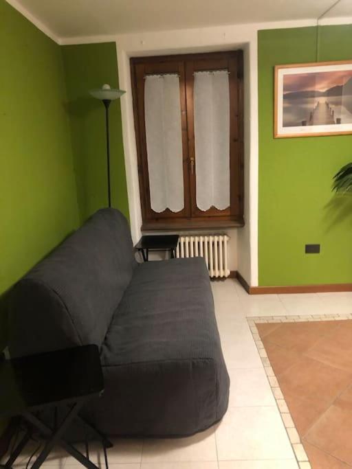 La Casa Di Rox Ad Aosta - Small Holiday Apartment In Central Aosta - Alloggio Ad Uso Turistico - Vda - Aosta - N 0304 Kültér fotó