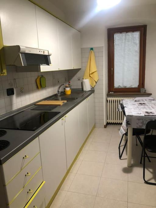 La Casa Di Rox Ad Aosta - Small Holiday Apartment In Central Aosta - Alloggio Ad Uso Turistico - Vda - Aosta - N 0304 Kültér fotó